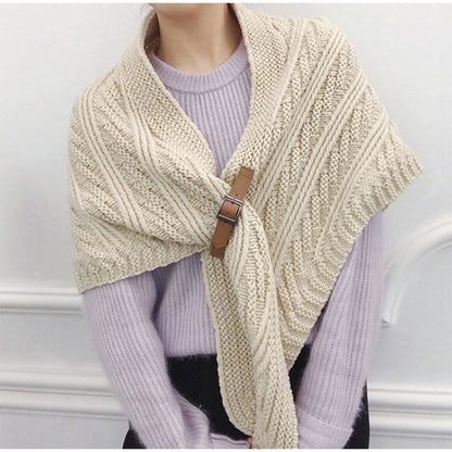 Châle Trinagle Doux avec Boucle pour Femme | Idéal pour l’Hiver