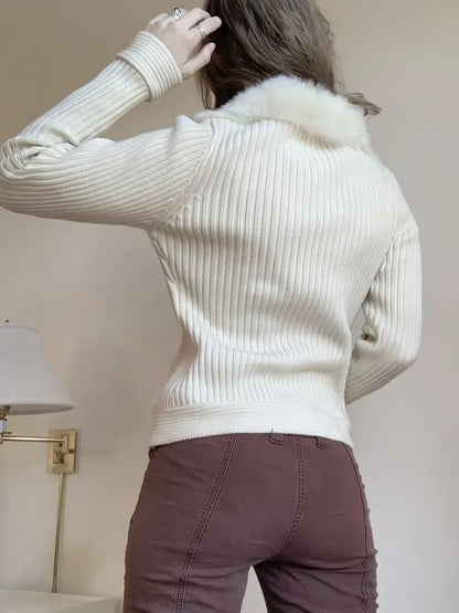 Gilet Cintré à Col Imitation Fourrure pour Femme | Idéal pour la Saison Hivernale