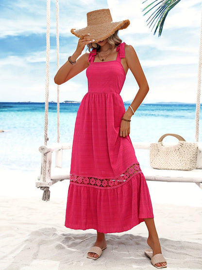 Robe Longue Rouge avec Détails en Dentelle et Nœuds pour Femmes | Idéale pour les Occasions Spéciales