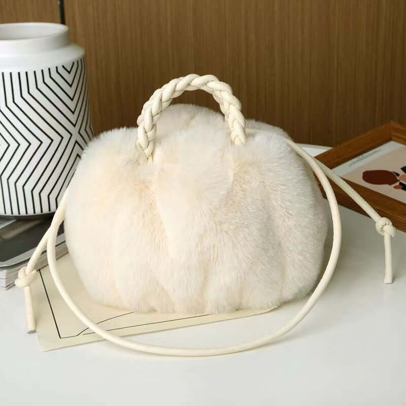Sac à Main Compact avec Bandoulière Ajustable pour Femmes | Idéal pour le Quotidien et les Sorties