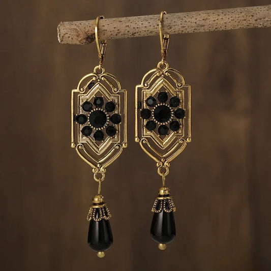 Boucles D’Oreilles Rétro Noires Avec Design Inspiré Du Vintage Pour Femmes | Idéales Pour Les Occasions Spéciales