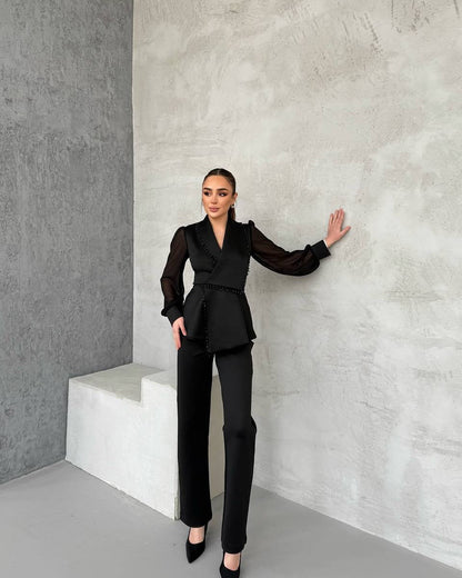Ensemble Deux Pièces avec Blazer Drapé et Pantalon Droit pour Femme | Idéal pour les Événements Professionnels