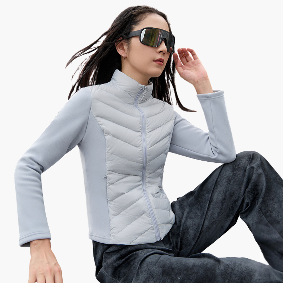 Veste Hybride à Fermeture Éclair et Panneaux pour Femme | Idéale pour les Activités Extérieures et la Mi-Saison