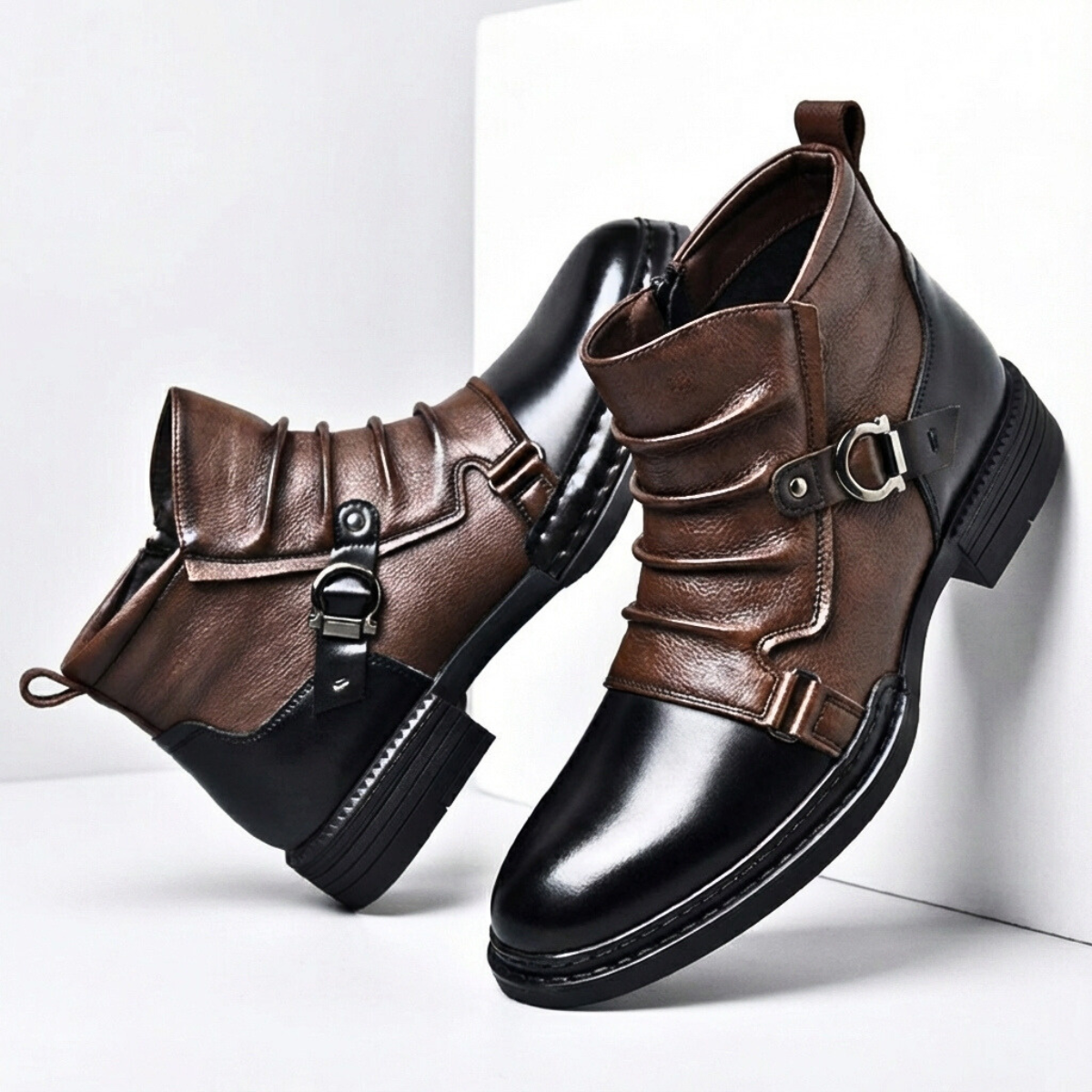 Boots Homme Bicolores À Tige Plissée Avec Boucles Métalliques | Idéales Pour L'automne Et L'hiver