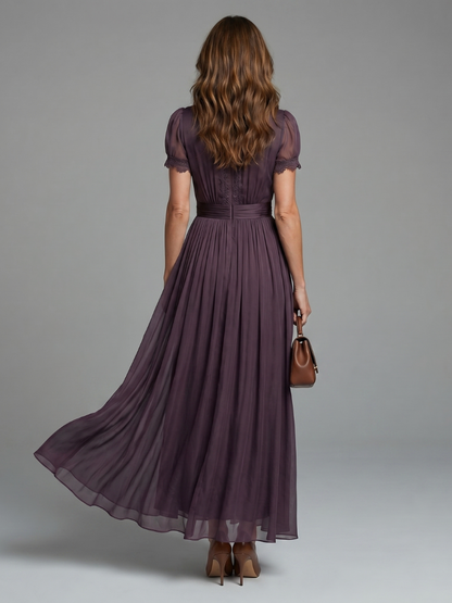 Robe maxi à col montant et taille froncée pour femmes