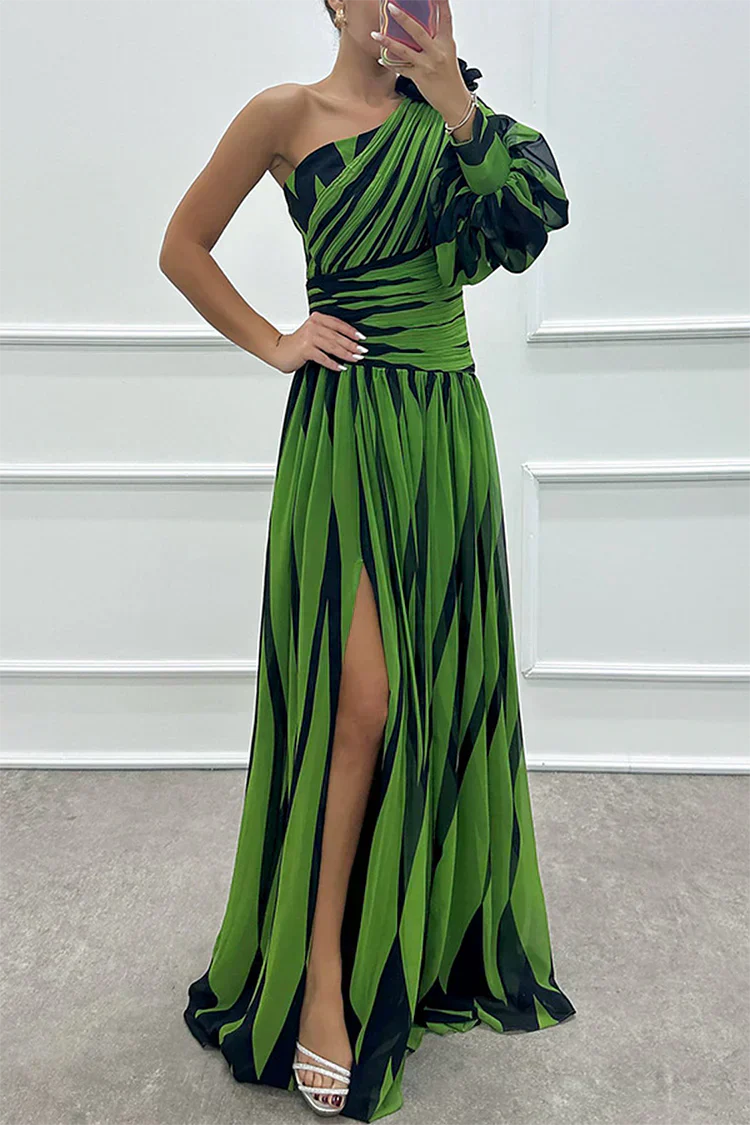Robe Maxi One-Shoulder Rayée Avec Jupe Plissée Pour Femme | Idéale Pour L'Été