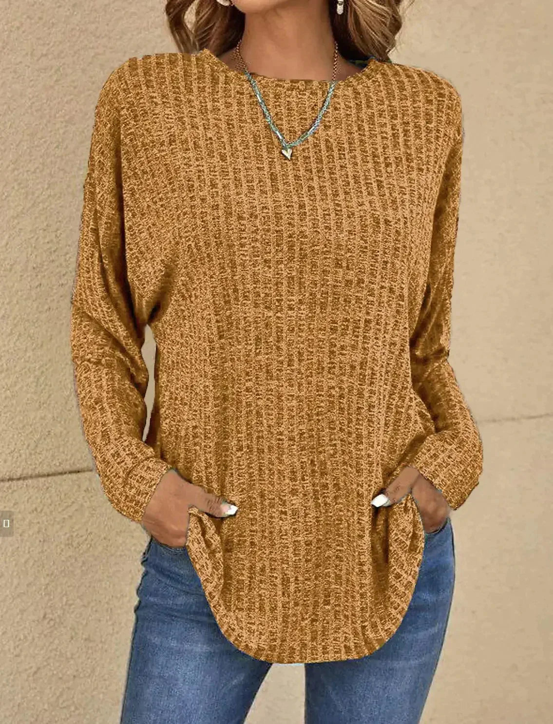 Pull En Maille Côtelée Avec Ourlet Arrondi Et Poches Latérales Pour Femme | Idéal Pour La Superposition