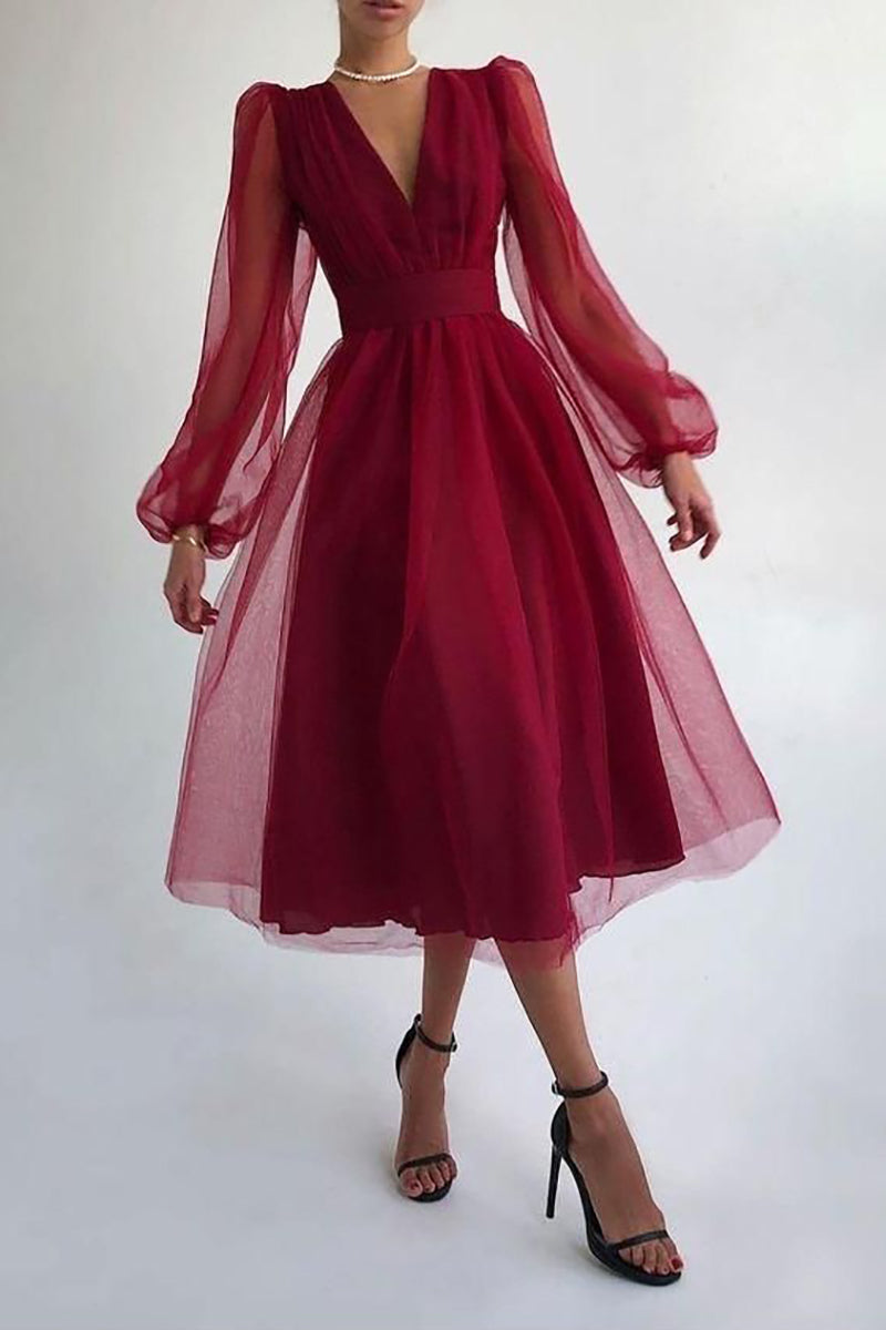 Robe Ajustée En Dentelle Avec Décolleté En V Et Manches Longues Pour Femme | Idéale Pour Des Occasions Spéciales
