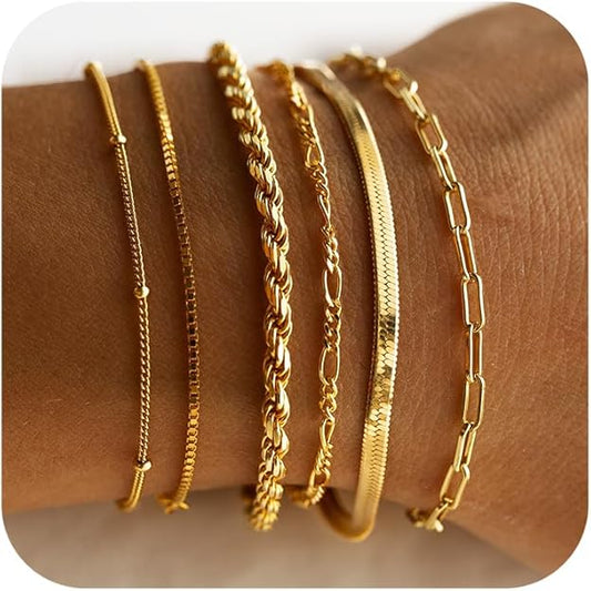 Ensemble de bracelets dorés pour femmes