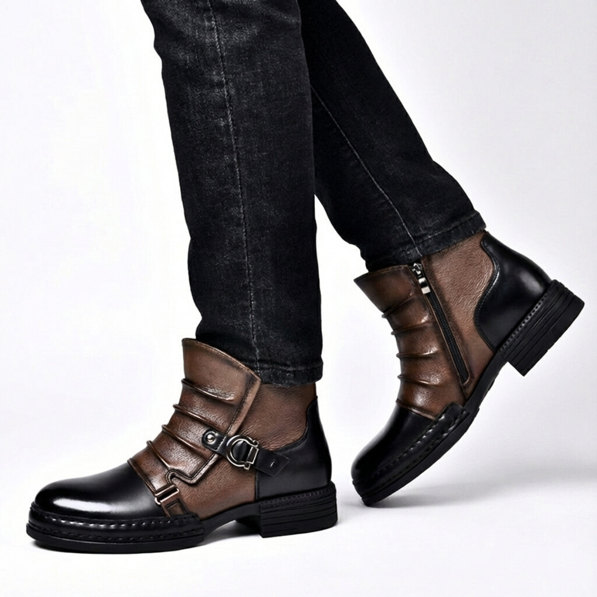 Boots Homme Bicolores À Tige Plissée Avec Boucles Métalliques | Idéales Pour L'automne Et L'hiver