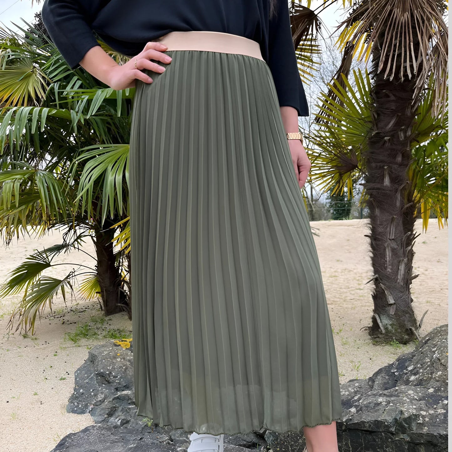 Jupe Plissée Longue Avec Ceinture Dorée Pour Femme | Idéale Pour Le Quotidien Et Les Occasions Planifiées