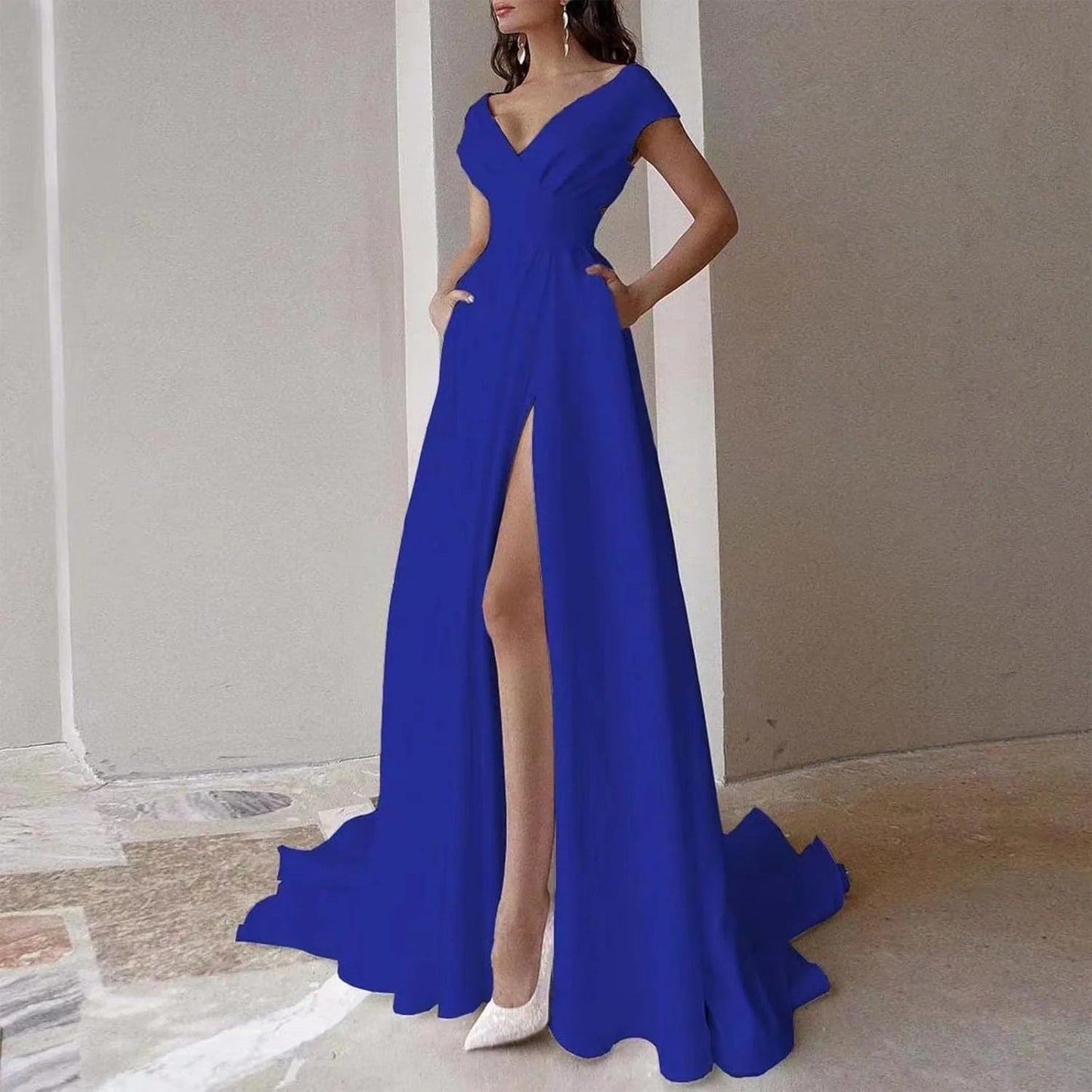 Robe Longue Unicolore pour Femme | Idéale pour les Soirées et Occasions Spéciales