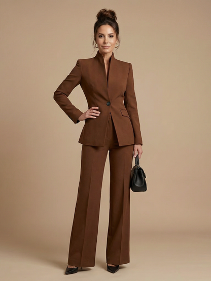 Ensemble tailleur à col montant pour femmes