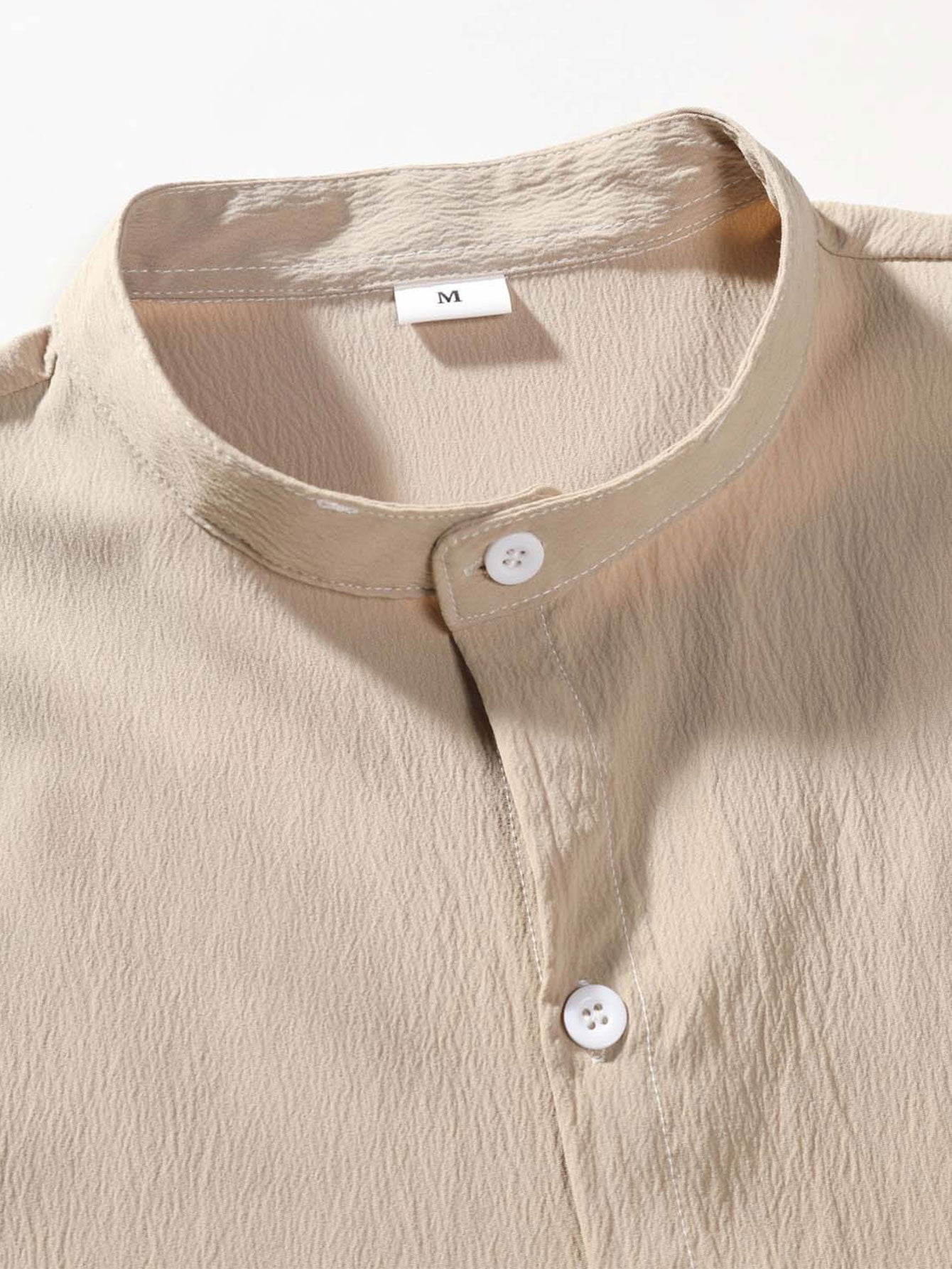 Chemise Col Officier Avec Fermeture Boutonnée Pour Homme | Idéale Pour Les Occasions Décontractées Ou Professionnelles