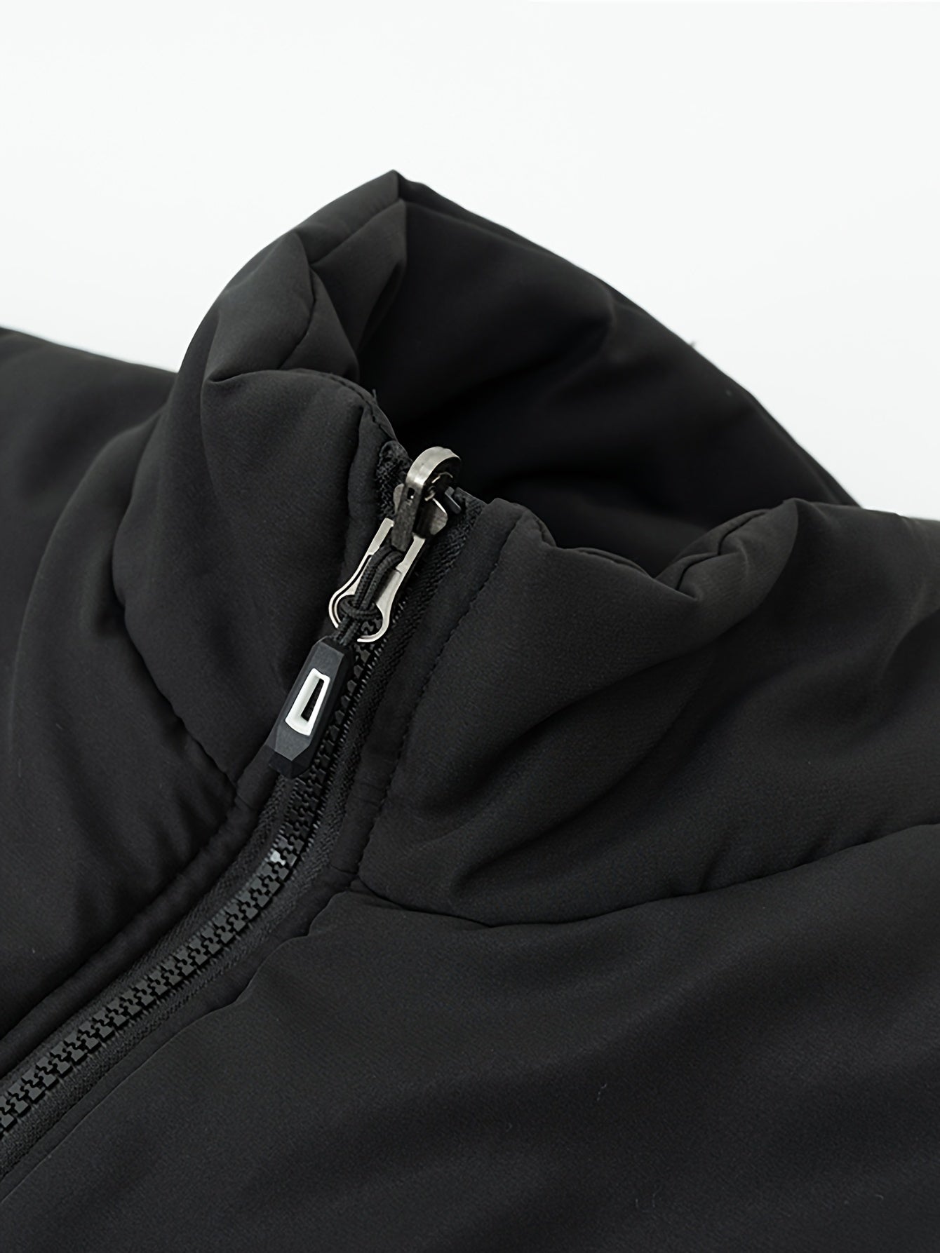 Veste Zippée avec Poches et Col Montant pour Homme | Idéale pour l’Hiver