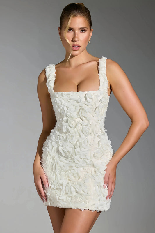 Robe Mini Dos Nu avec Motif Floral 3D pour Femme | Idéale pour l'Été et les Événements Décontractés