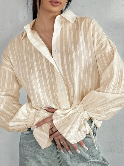 Blouse à Manches Longues avec Détails en Dentelle Verticale pour Femmes | Idéal pour le Bureau et les Occasions Quotidiennes