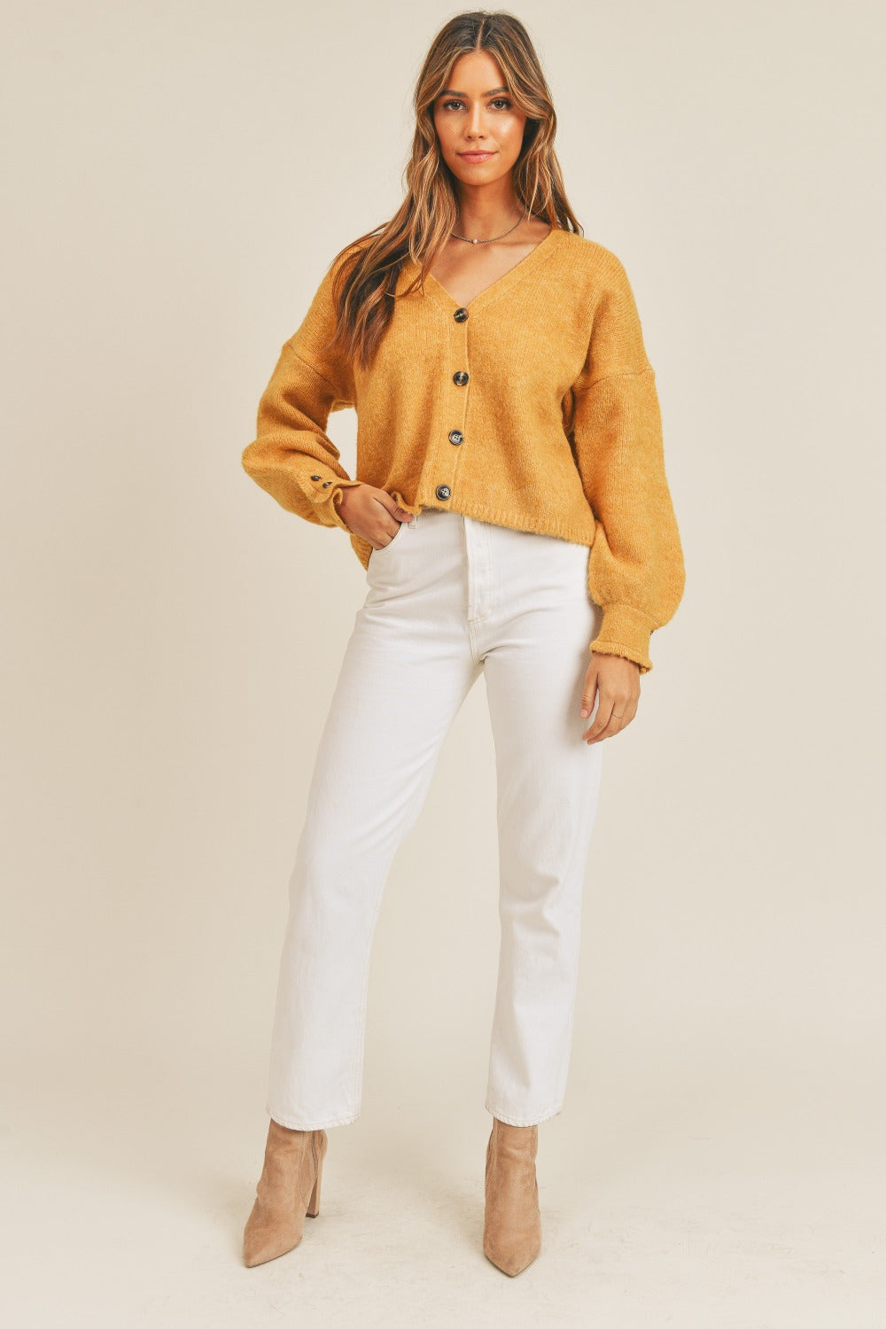 Cardigan Ample à Manches Légèrement Bouffantes avec Boutons Contrastants pour Femmes | Idéal pour Mi-Saison et Usage Quotidien