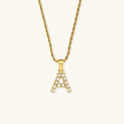 Collier initiale en pierres serties pour femmes