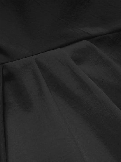 Robe Midi Noire Sans Manches Avec Taille Cintrée Et Jupe Évasée Pour Femmes | Adaptée Aux Tenues Formelles