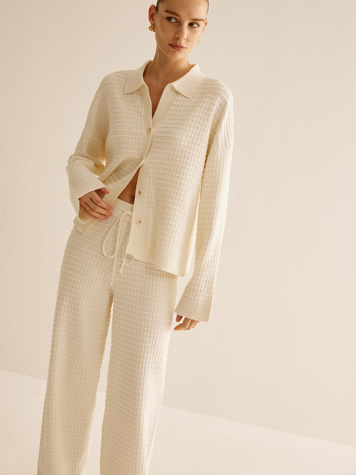 Ensemble Deux Pièces en Maille Gaufrée avec Chemise Boutonnée pour Femme | Idéal pour les Journées Décontractées