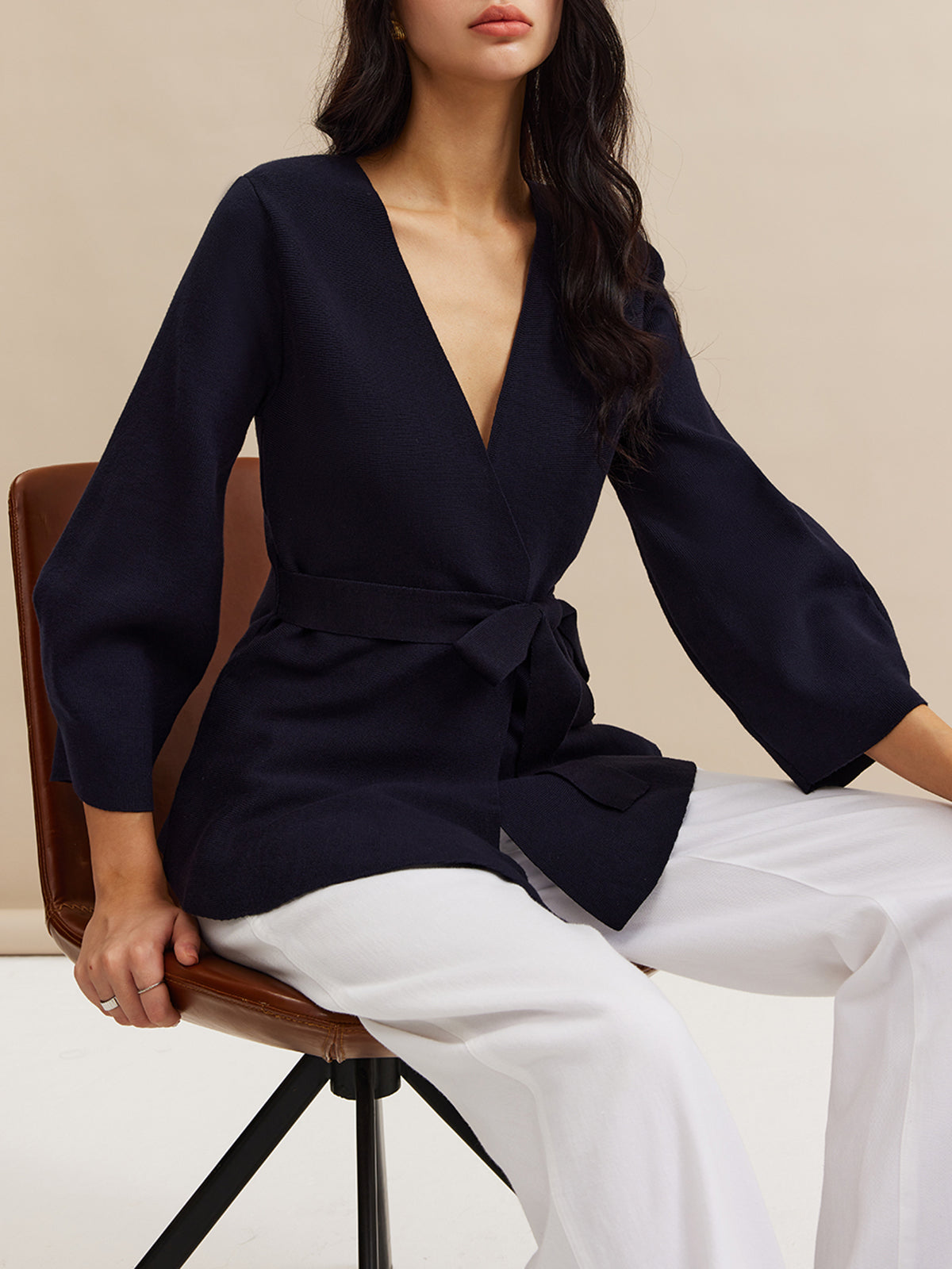 Blouse Portefeuille à Manches Bouffantes pour Femmes | Idéal pour Usage Quotidien et Occasions