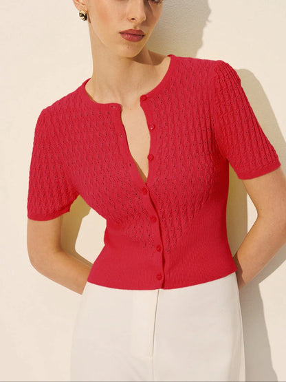 Top Tricoté à Boutons et Mailles Ouvertes pour Femme | Idéal pour les Tenues de Saison ou Quotidiennes