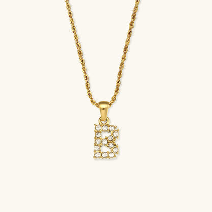 Collier initiale en pierres serties pour femmes