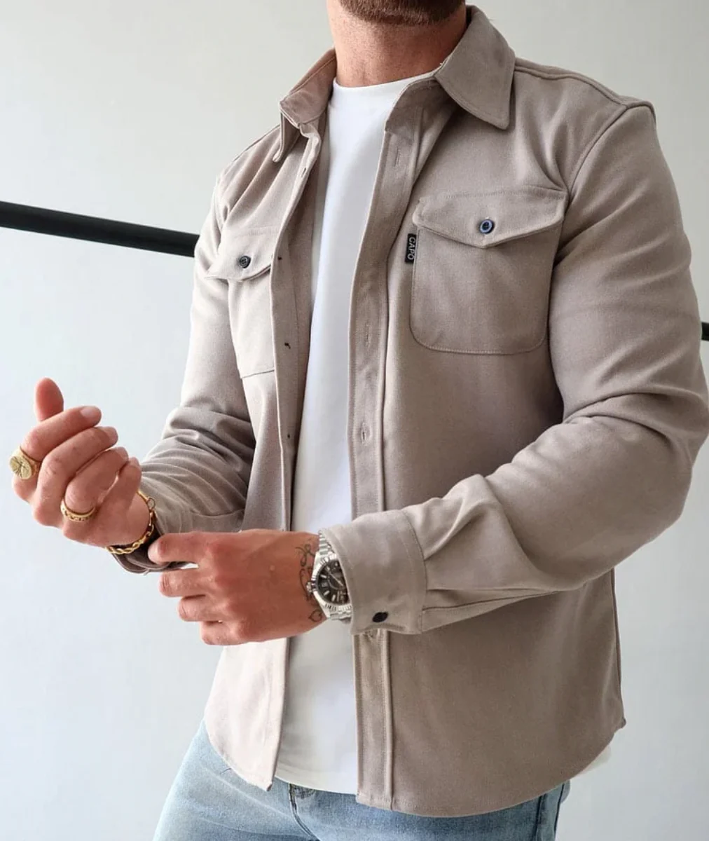 Chemise à manches longues avec coupe droite pour homme | Idéale pour la saison d’automne