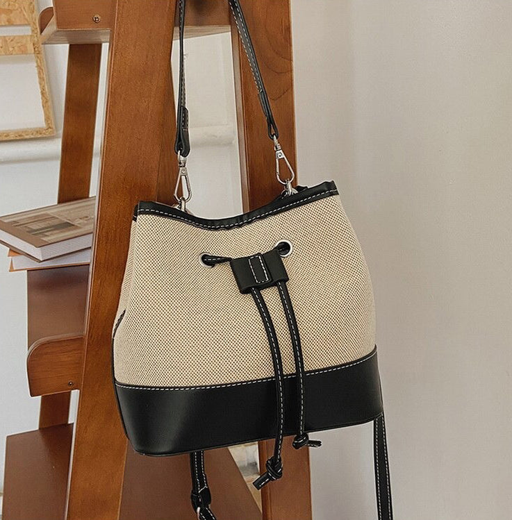 Sac Seau Bicolore Avec Cordon De Serrage Et Bandoulière Ajustable Pour Femme | Idéal Pour Usage Quotidien