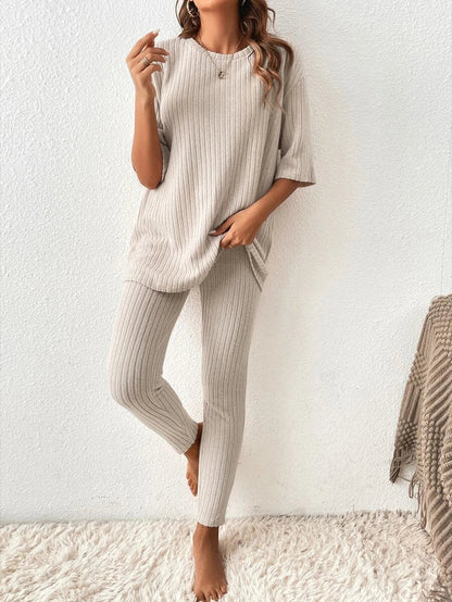 Ensemble Deux Pièces Oversize avec Haut à Manches Courtes et Pantalon pour Femmes | Idéal Pour Usage Quotidien