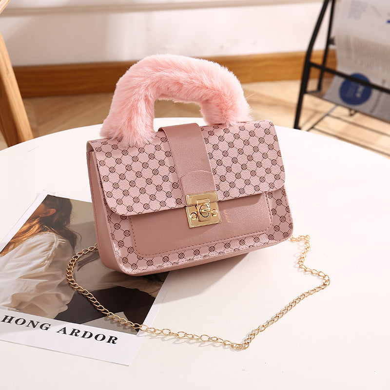 Mini Sac Carré avec Chaîne et Fermoir pour Femme | Idéal pour Usage Quotidien