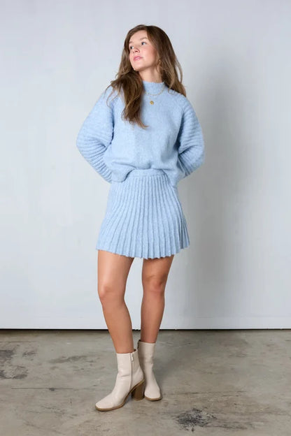 Ensemble Deux Pièces avec Pull et Jupe Plissée pour Femmes | Idéal Pour Usage Quotidien ou Occasions