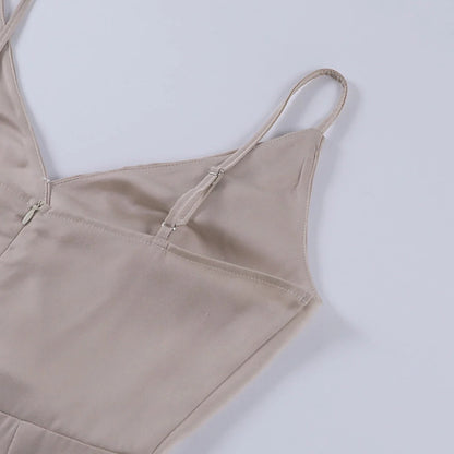 Robe Longue avec Bretelles et Coupe Évasée pour Femme | Idéale pour Événements ou Dîners