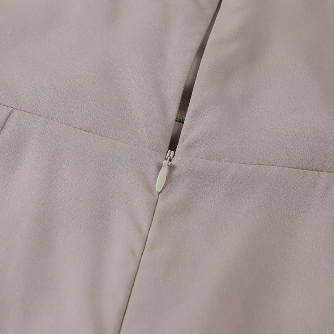 Robe Longue avec Bretelles et Coupe Évasée pour Femme | Idéale pour Événements ou Dîners