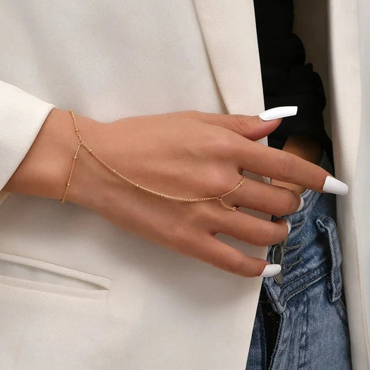 Set Bijoux avec Bracelet de Main et Chaînes Métalliques pour Femme | Idéal pour Tenues de Cérémonie ou Quotidiennes