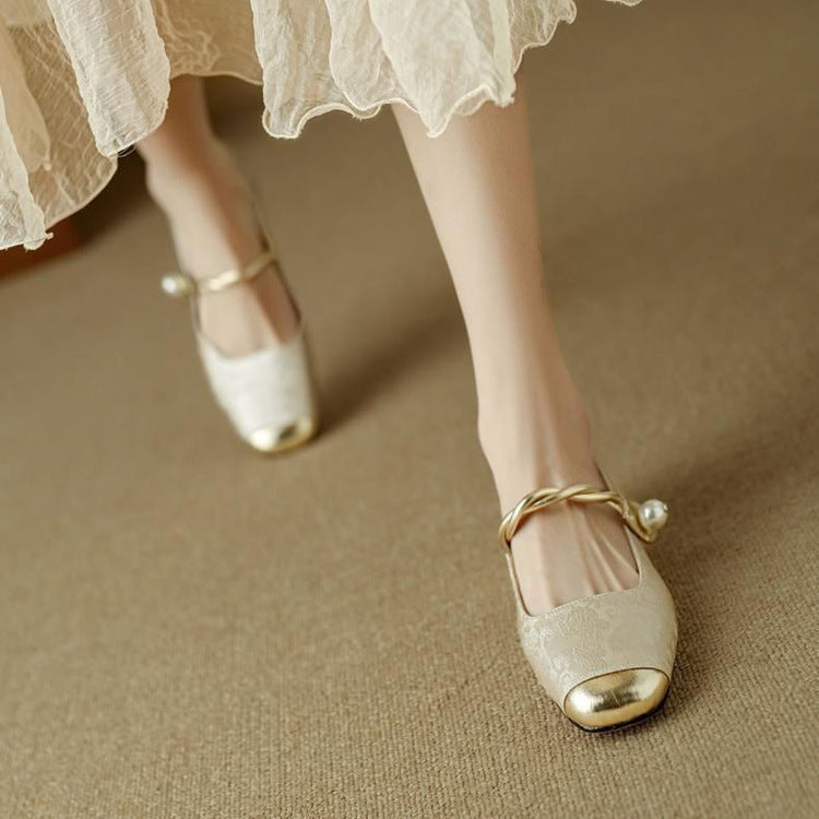 Ballerines à bride avec détail doré pour femme | idéal pour le bureau et les occasions spéciales