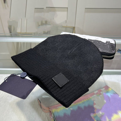 Bonnet Unisexe à Coupe Ajustée pour Hiver | Idéal pour les Activités Quotidiennes