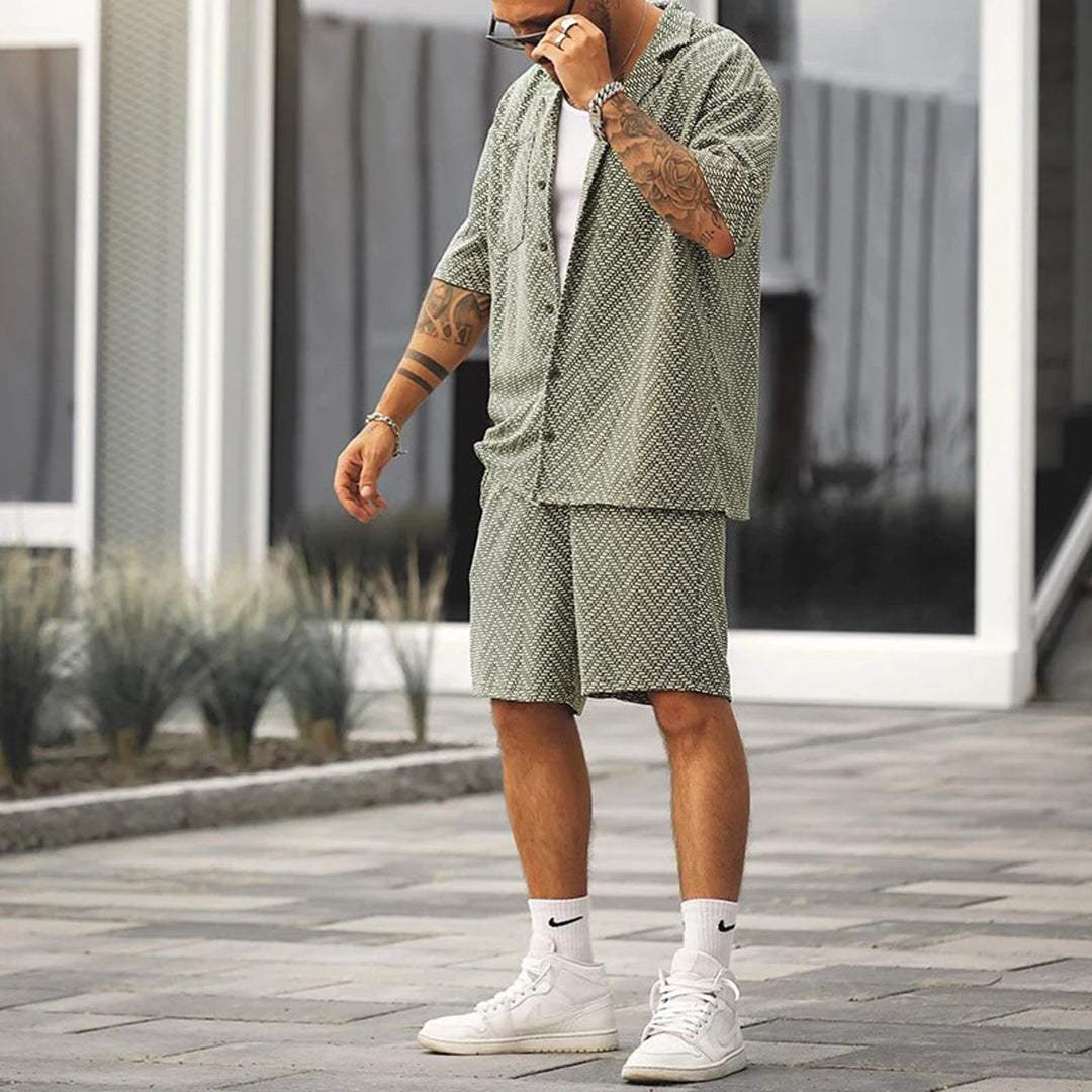 Ensemble Deux Pièces avec Chemise à Manches Courtes et Short pour Homme | Idéal pour Occasions Décontractées ou Semi-Formelles