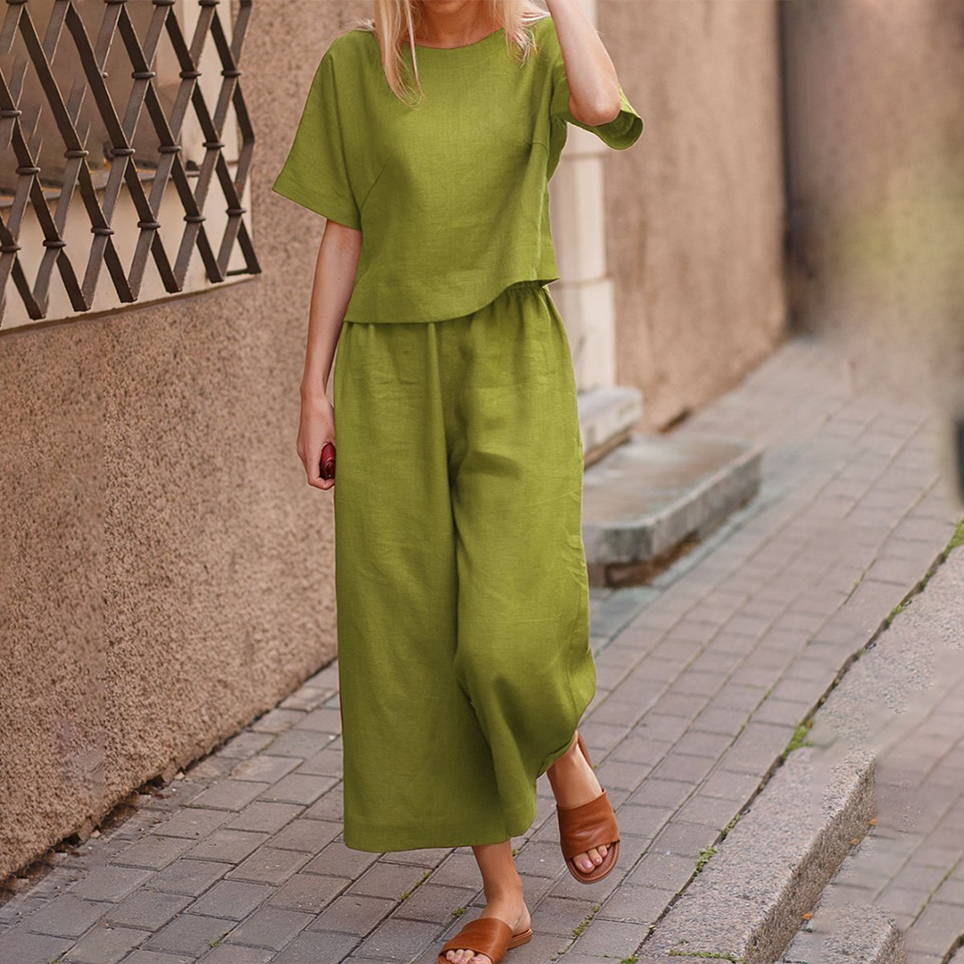 Ensemble Deux Pièces avec Haut à Manches Courtes et Pantalon Fluide pour Femme | Idéal pour l’Été