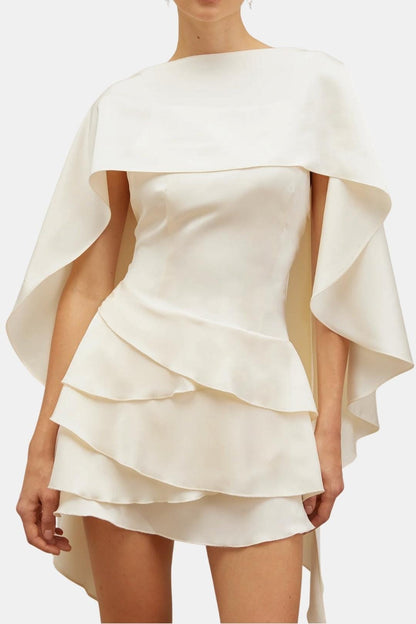 Robe Mini Avec Détails À Volants Et Dos Ouvert Pour Femme | Idéal Pour Soirées Et Événements