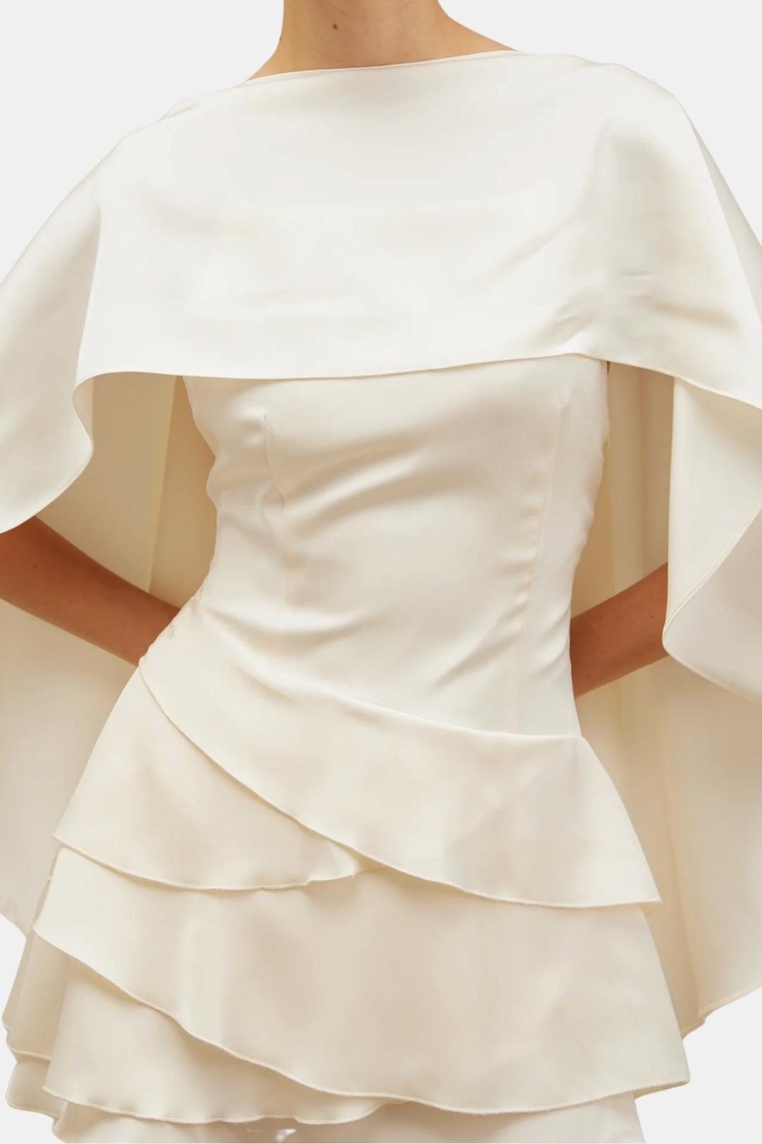 Robe Mini Avec Détails À Volants Et Dos Ouvert Pour Femme | Idéal Pour Soirées Et Événements