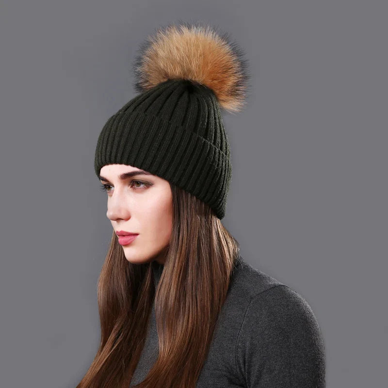 Bonnet à Revers avec Pompon pour Adultes | Idéal pour l’Hiver