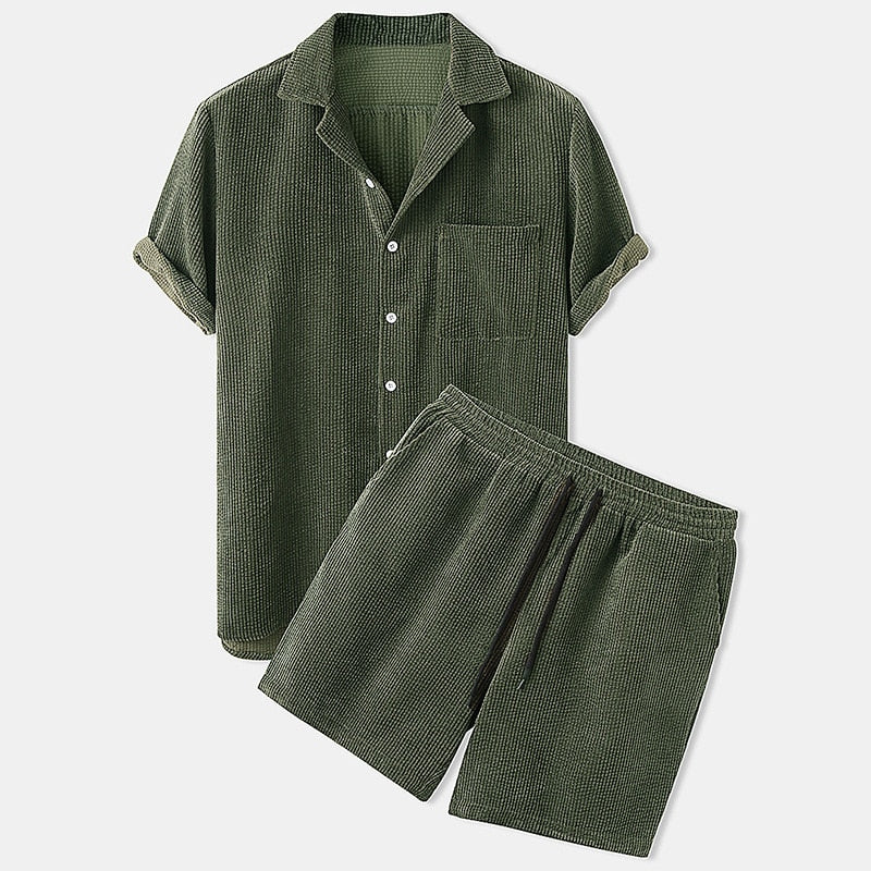 Ensemble Lounge avec Shirt à Col Ouvert et Short Élastique pour Homme | Idéal Pour Les Moments de Détente