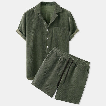 Ensemble Lounge avec Shirt à Col Ouvert et Short Élastique pour Homme | Idéal Pour Les Moments de Détente