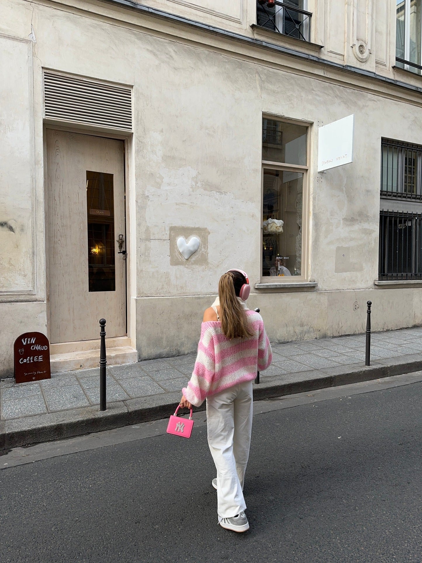 Pull À Col Rond avec Coupe Classique pour Femme | Idéal pour Les Journées Fraîches