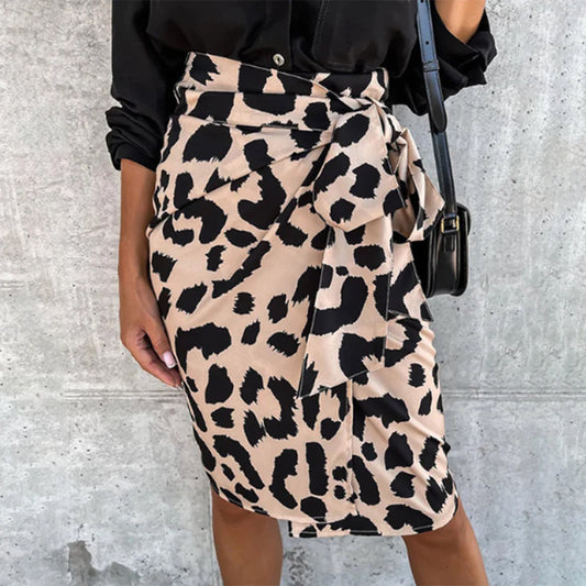 Jupe Mi-Longue avec Imprimé Léopard et Taille Standard pour Femme | Idéal pour l'Été