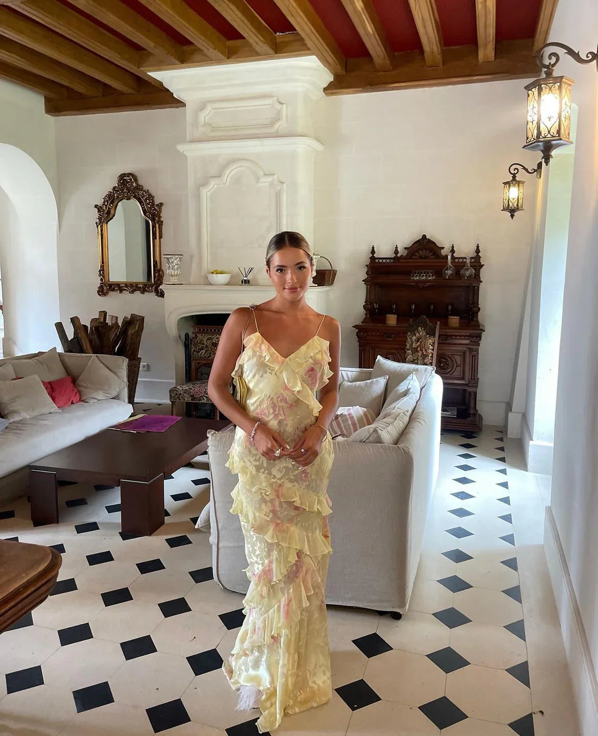 Robe Longue Femme | Volants Fluides & Dos Nu | Élégance Cérémonie