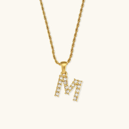 Collier initiale en pierres serties pour femmes