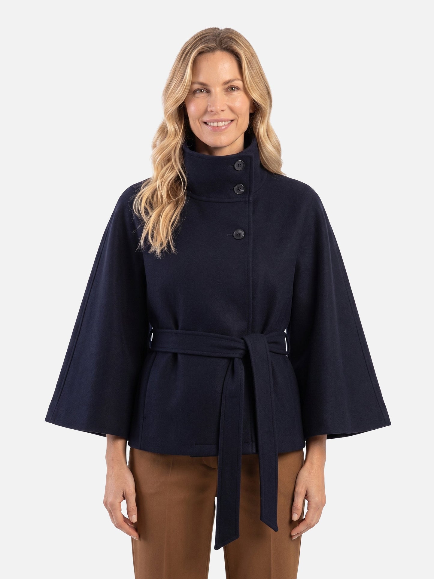 Manteau cape à col montant avec ceinture pour femmes | Idéal pour l’automne et l’hiver